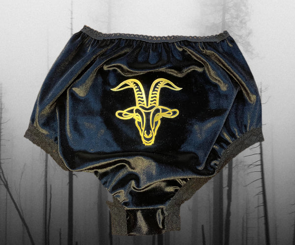 SET• THE VVITCH• Black Stretch Velvet• Gold Vinyl•High Wasited