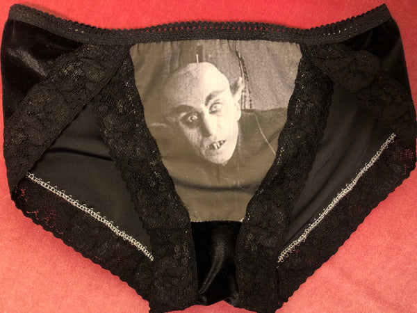 NOSFERATU• Black Velvet• Highest Cut• High Waisted